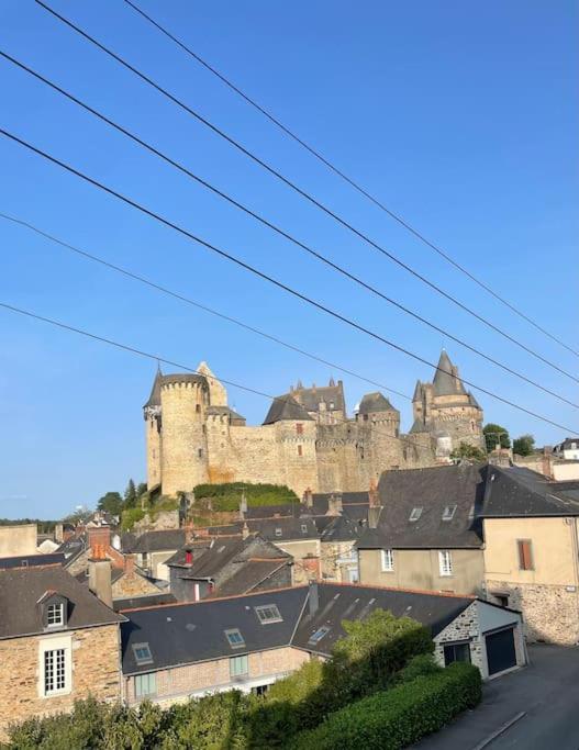 Appartement Calme Et Cosy Proche Centre Vue Chateau 维特雷 外观 照片